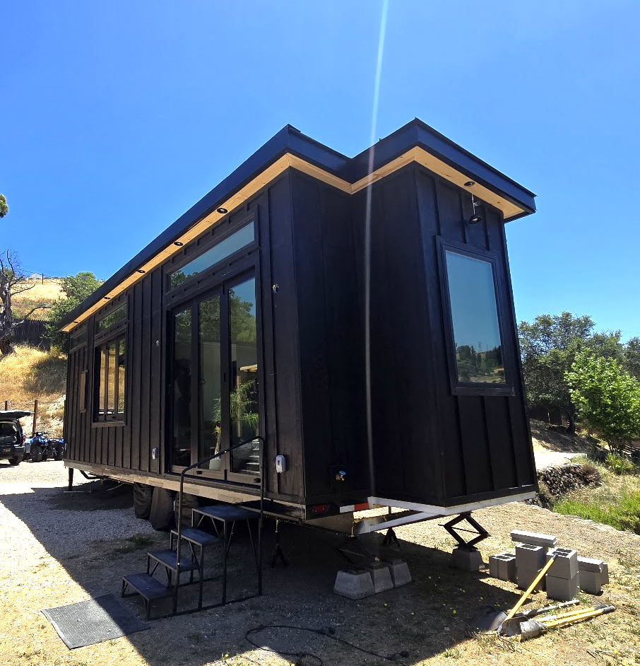 Featured image for “Things To Consider Before You Build Your Tiny House”